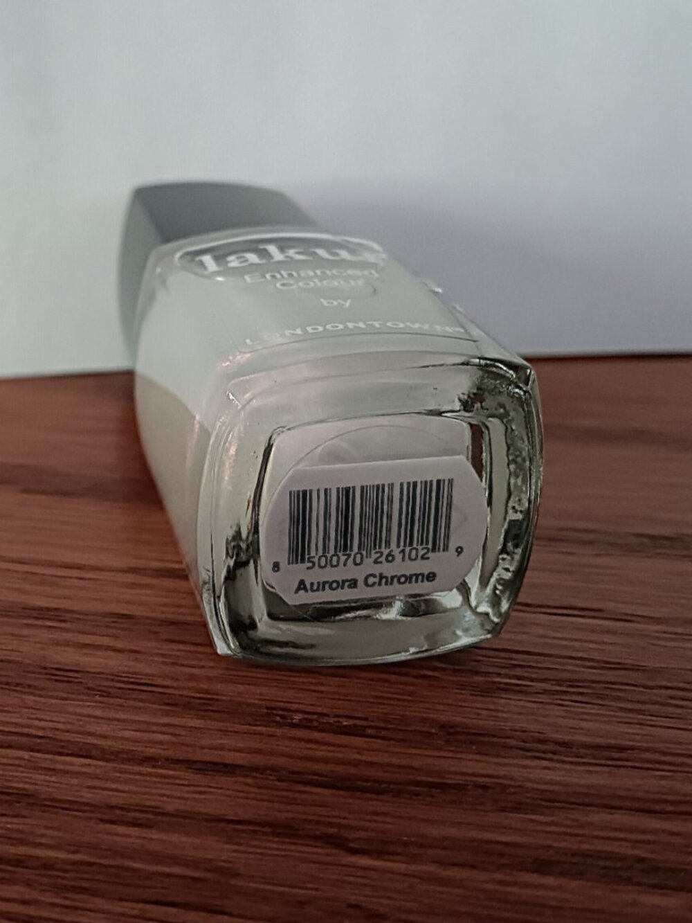 New Londontown trio of nail care products - Picture 7 of 8